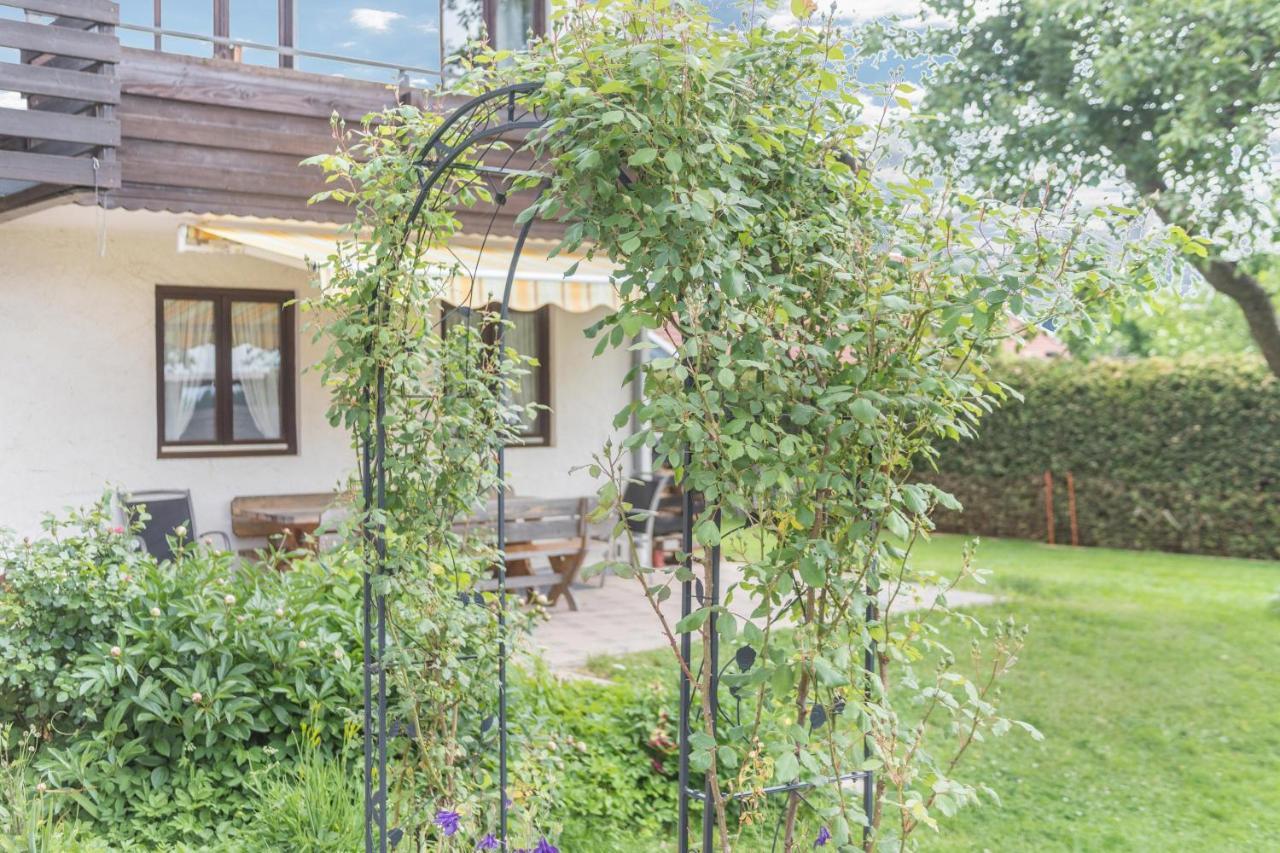 Fewo beim Nik mit Wanderreitstation Höslwang Exterior foto